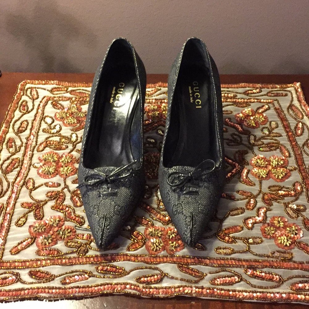 Gucci shoes